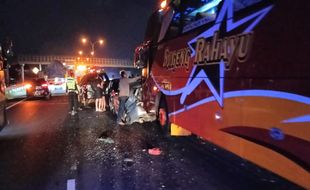 Kecelakaan Karambol di Tol Krapyak Semarang, Diduga Dipicu Bus Sugeng Rahayu