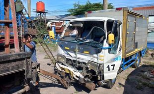 Brakkk! 7 Kendaraan Terlibat Kecelakaan Karambol di Jalan Jogja-Solo Klaten