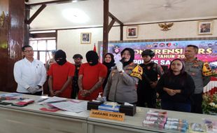 Polres Salatiga Tangkap 2 Pengedar Narkoba, Pelaku Peroleh Sabu Secara Online