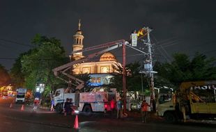 Cuaca Ekstrem Jateng-DIY, PLN Imbau Masyarakat Waspada Keamanan Kelistrikan