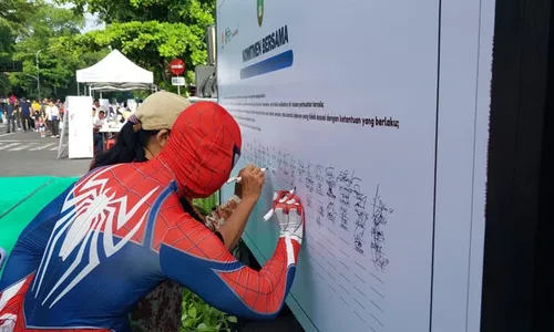 Indeks Persepsi Korupsi Turun, 'Spiderman' Ikut Komitmen Antikorupsi di Solo