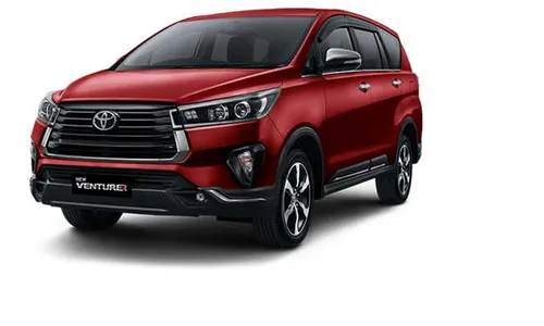 Banyak Diminati, Ini 5 Perbedaan Innova Venturer dengan Reborn