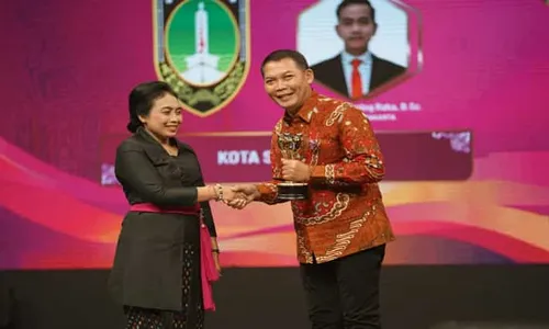 Teguh Prakosa Raih Penganugerahan Parahita Ekapraya Utama dari Menteri PPPA