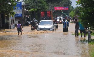 BBWS Pemali-Juana Tambal Tanggul Jebol yang Sebabkan Banjir di Grobogan