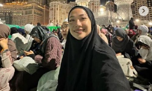 Sudah Resmi Jadi Istri Tiko Aryawardhana, BCL Lakukan Umrah untuk Ashraf