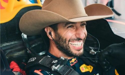 Ricciardo Janji Prioritaskan Balapan Ketimbang Dunia Selebritas