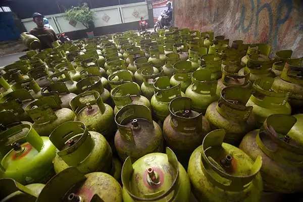 Ketua DPR: Pengoplos Gas LPG Subsidi Harus Ditindak Tegas