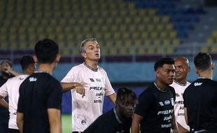 Milo Sebut Pemain Persis Solo Tak Kenal Takut, Prediksi Skuad Vs MU Malam Ini