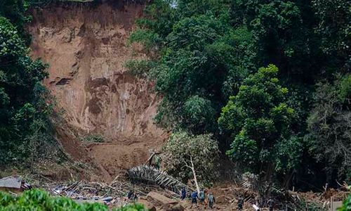 Longsor Terjang Cipondok Subang, 2 Orang Meninggal Dunia dan 9 Luka-luka