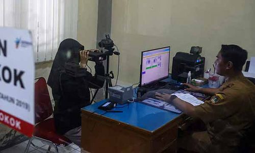 Disdukcapil Solo Jemput Bola Rekam Data KTP Elektronik di 5 Kecamatan