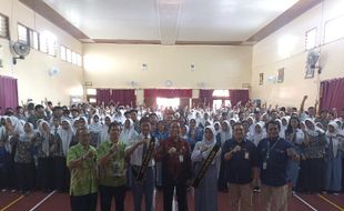 Monumen Pers Goes to School Hadir Lagi di 2024, Diawali di SMAN 2 Sukoharjo