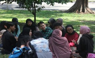 Perdana di Kota Solo, Menjaga Budaya Literasi Bersama Solo Book Party