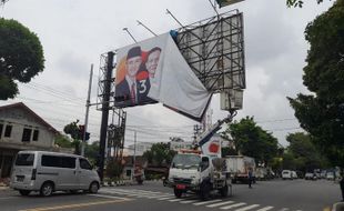 Alat Peraga Kampanye di Jl Pandanaran Boyolali Dicopoti, Ternyata Ini Alasannya