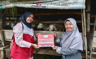 BPI Luncurkan Program Pemberdayaan dengan Pemberian Kambing di Sragen