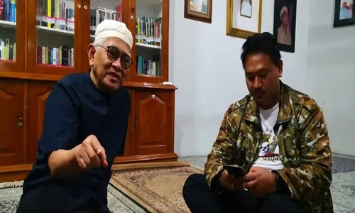 Kolaborasi Bareng Gus Mus, FWPJT Gelar Silaturahmi Budaya