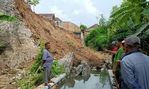 Talut Sepanjang 25 Meter Ambrol, Irigasi Pertanian ke 4 Desa di Klaten Mampat