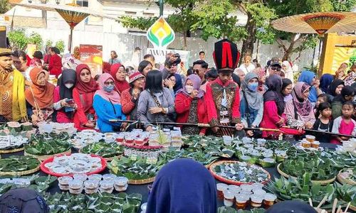 Jenang Keraton Solo: dari Sesaji, Makanan Siap Saji, sampai Tuntunan Diri