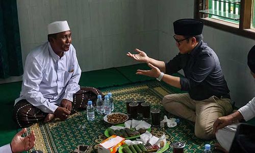 Cawapres Cak Imin Silaturahmi ke Ponpes Darul Karomah Jebres Solo