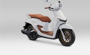 Baru, New Honda Stylo Skutik Premium Fashionable Bermesin 160 Cc