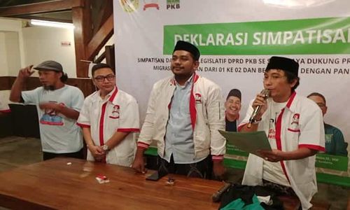 Membelot, 2 Caleg PKB Solo Deklarasi Dukung Prabowo-Gibran