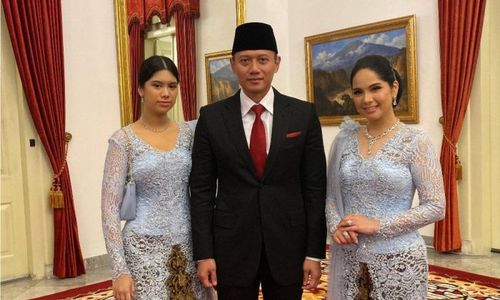 Rancangan Batik Modern dan Prestasi Almira AHY