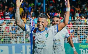 Beto Goncalves, Sosok Family Man yang Antar Persis & PSBS Biak Promosi Liga 1