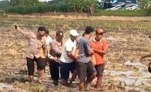 Petani Ditemukan Meninggal dengan Posisi Sujud di Sawah Sambungmacan Sragen