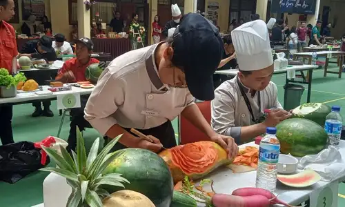 HUT ke-55, PHRI Solo Adakan Lomba Kompetensi Bidang Perhotelan dan Restoran