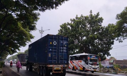 Sempat Lumpuh Gegara Banjir, Jalur Pantura Demak-Kudus Sudah Lancar