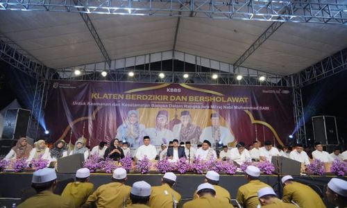 Diawali di Alun-alun, Klaten Berzikir dan Berselawat Digelar di 26 Kecamatan