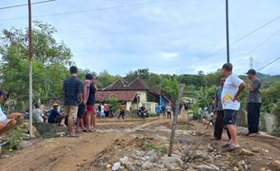 Portal Cor di Perbatasan Klaten-Gunungkidul Dibongkar, Bupati Kerahkan Aparat