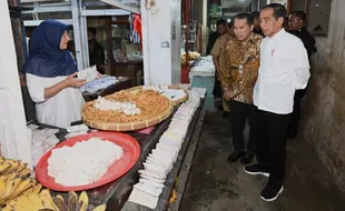 Kunjungi Pasar Wonogiri, Presiden Jokowi Siap Bantu Stabilkan Harga Bahan Pokok