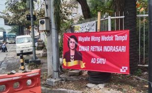 Jelang Pilkada Solo, Spanduk Dukungan untuk Adik Seno Gede Bermunculan