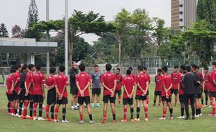 Jadi Pelatih Timnas U-17, Nova Arianto Mulai Seleksi Pemain Hari Ini