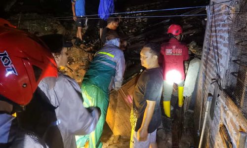 Posko Bencana Alam dan Dapur Umum Didirikan di Lokasi Longsor Jetis Sragen