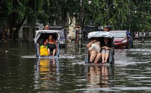 Banjir Rendam Kota Lama & Sejumlah Wilayah di Semarang, 158.137 jiwa Terdampak