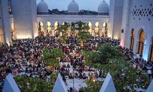 Ingin Salat Idulfitri di Masjid Sheikh Zayed Solo? Ini Imbauan untuk Jemaah