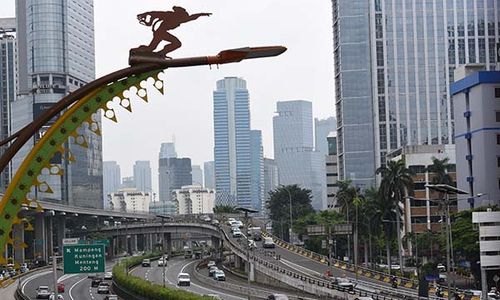 Hari Pertama Puasa, Sejumlah Jalan Protokol di Jakarta Lengang