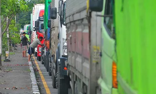 Dampak Banjir, Jalur Pantura Kudus-Jepara-Demak Macet Parah