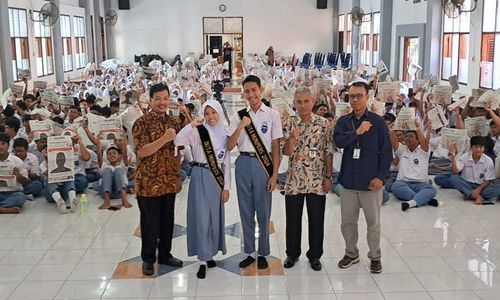 Seru! Ratusan Siswa SMAN 6 Solo Ikuti Kemeriahan Monpers Goes to School