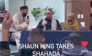 Mantan Pendeta dan Aktivis Amerika, Shaun King Masuk Islam