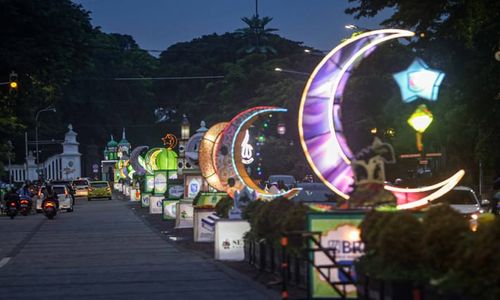 Kuliner hingga Miniatur Gapura Masjid Agung jadi Daya Tarik Solo Light Festival