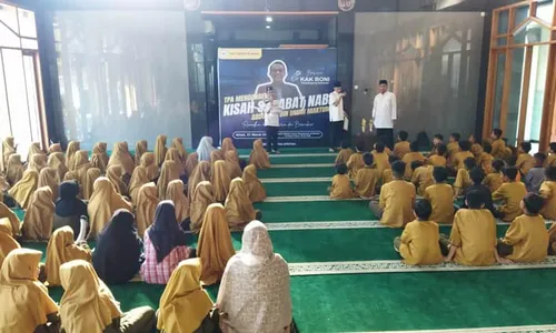 Seru! Anak-anak TPA Tahfidz Al-Ikhlas Kadipiro Antusias Ikuti Dongeng Ramadan