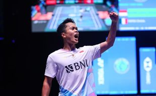 Ginting Singkirkan Chico dalam "Perang Saudara" demi Tiket 16 Besar China Open 2024