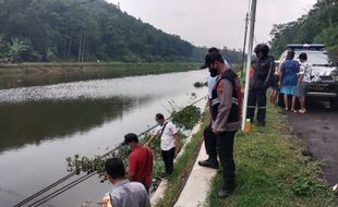 Geger! Pemancing Temukan Jenazah Bayi Laki-laki di Sungai Tuntang Semarang