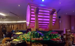 Kehangatan Sambut Ramadan di Narendra Restaurant The Sunan Hotel Solo