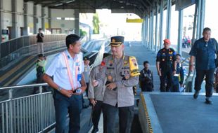 Pejabat Polda Jateng Mengecek Stasiun Klaten Jelang Arus Mudik Lebaran