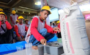 Dongkrak Kompetensi Tukang Bangunan, SIG dan Semen Gresik Gelar Bimtek