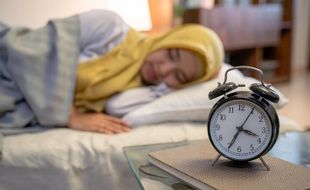 Ketahui Cara Mengatur Jam Tidur saat Puasa untuk Cegah Kantuk