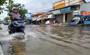 Banjir di Semarang Meluas dan Tak Kunjung Surut, Begini Nasib Perantau